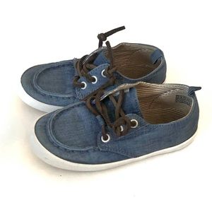 Old Navy Boys Slip on Shoes